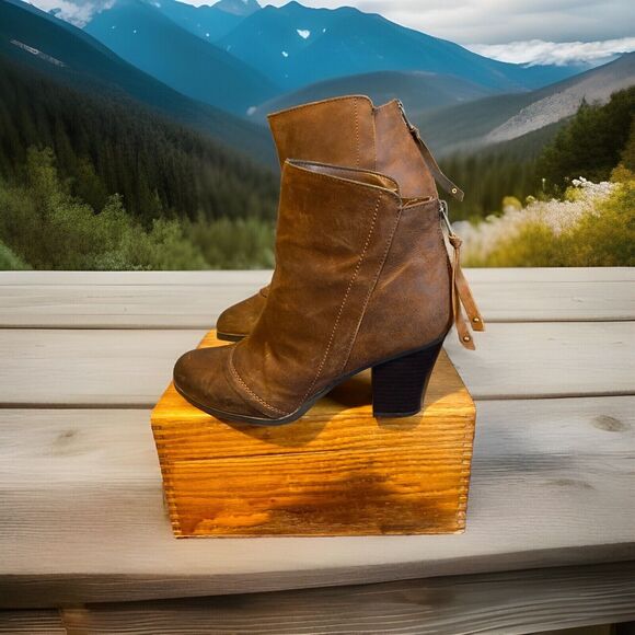 Bar‎ III Jillian Brown Distressed Leather Ankle Boots Heels Women's Size 8m - Picture 1 of 9
